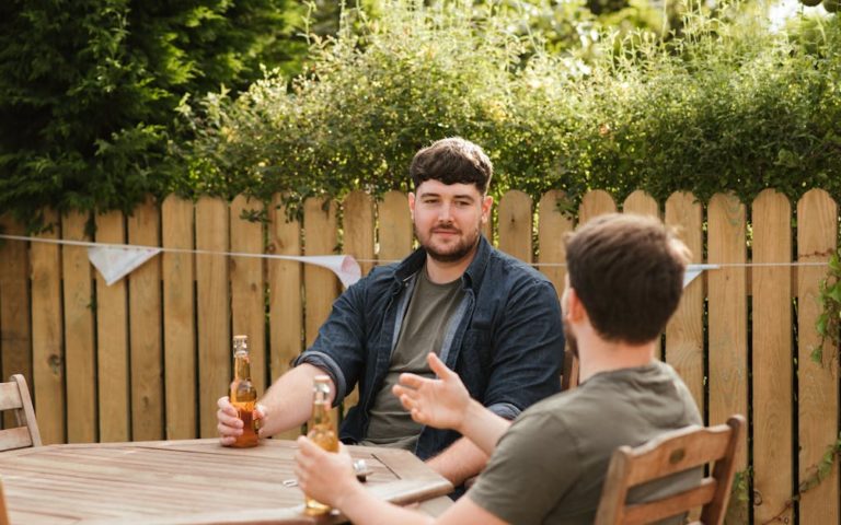 découvrez beer tree, l'univers fascinant des bières artisanales. explorez notre sélection de breuvages uniques et savourez des moments de convivialité autour de créations brassicoles exceptionnelles. plongez dans l'art de la bière avec beer tree.