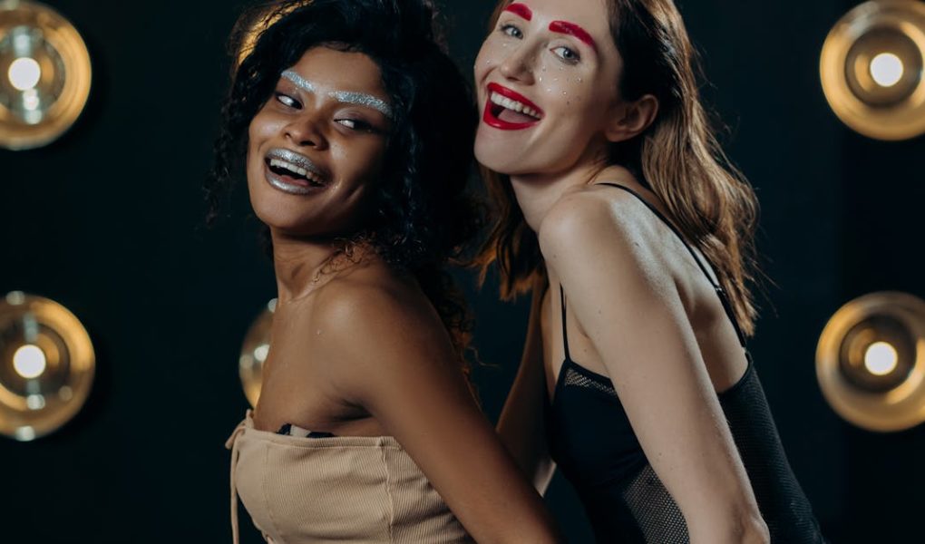 découvrez les dernières tendances en lingerie pour allier confort et élégance. explorez les styles innovants et les matériaux de qualité qui transformeront votre garde-robe intime.