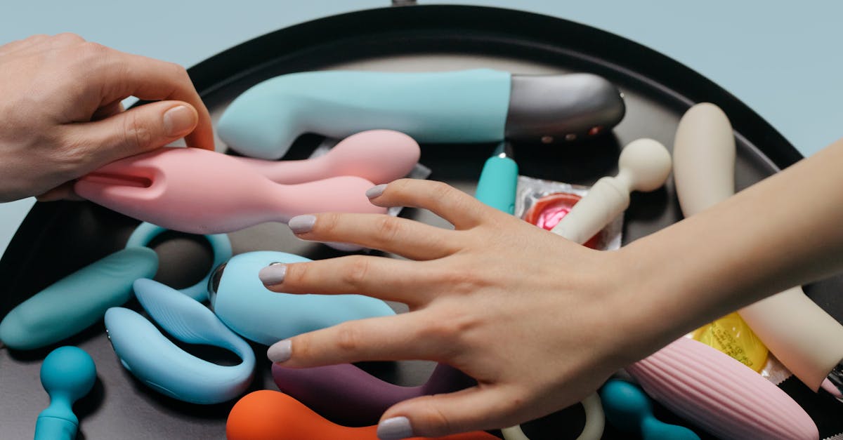 découvrez notre sélection variée de sextoys pour pimenter votre vie intime. que vous soyez novice ou expert, trouvez l'accessoire parfait pour explorer vos désirs en toute sécurité et plaisir.