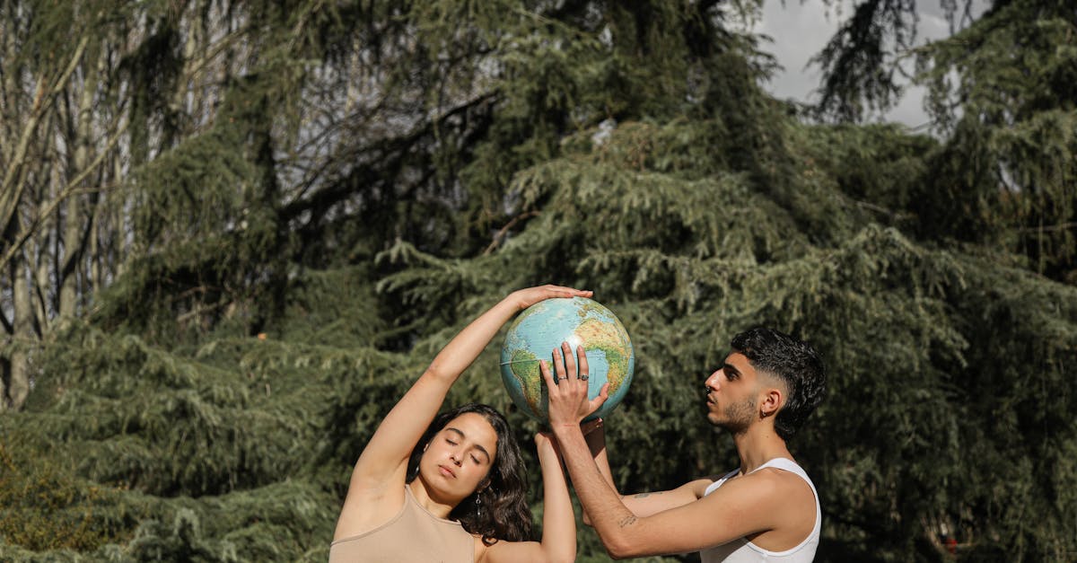 découvrez l'univers fascinant de 'world of women', une célébration artistique et inspirante de la diversité feminine, mettant en lumière des histoires, des créations et des voix de femmes du monde entier.