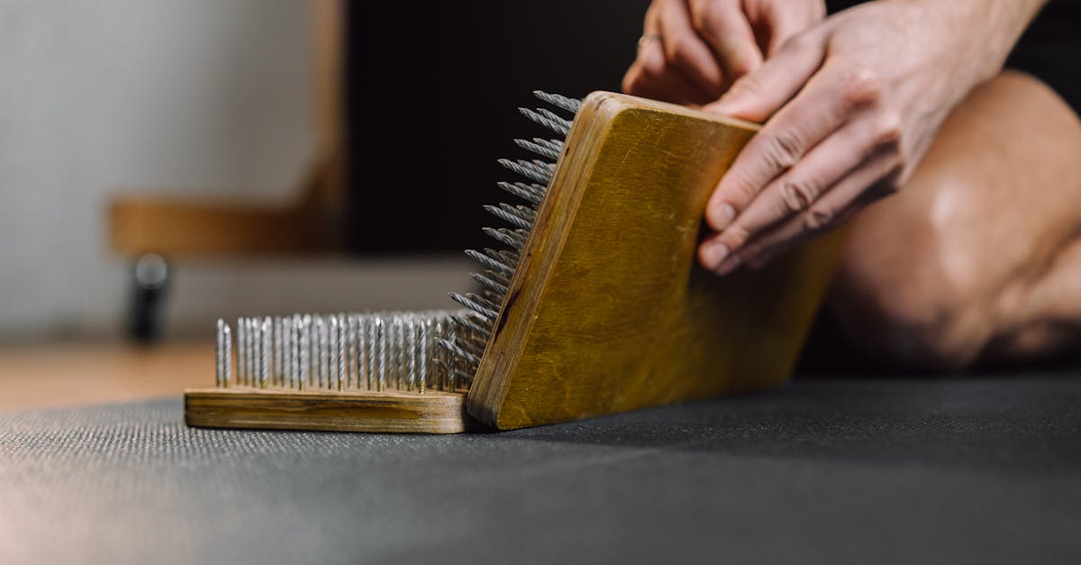 découvrez les bienfaits de l'acupression, une technique ancestrale basée sur des points de pression permettant de soulager le stress, améliorer la circulation et favoriser un bien-être général. apprenez à utiliser l'acupression pour renforcer votre santé et votre détente au quotidien.