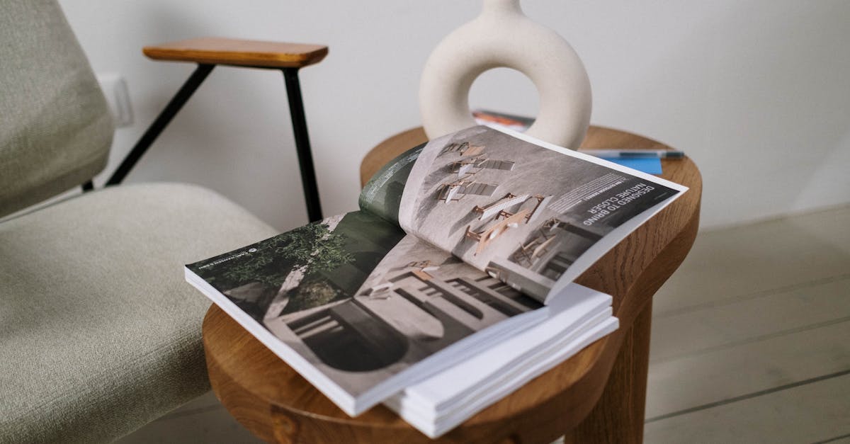 découvrez notre collection de vases décoratifs, alliant élégance et originalité pour sublimer votre intérieur. parfaits pour chaque style de décoration, ces vases apporteront une touche unique à votre espace.