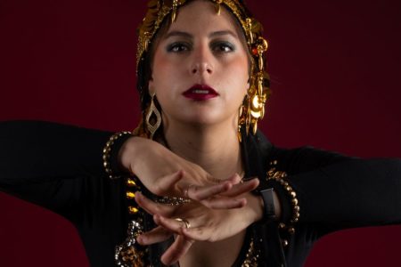 découvrez les accessoires de mode russes, alliant tradition et modernité. explorez des créations uniques, des bijoux exquis aux écharpes artisanales, pour ajouter une touche d'élégance à votre style.