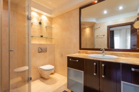 découvrez notre sélection d'accessoires de douche essentiels pour améliorer votre expérience de bain. des porte-savons pratiques aux rideaux de douche élégants, trouvez tout ce dont vous avez besoin pour transformer votre salle de bain en un espace confortable et fonctionnel.