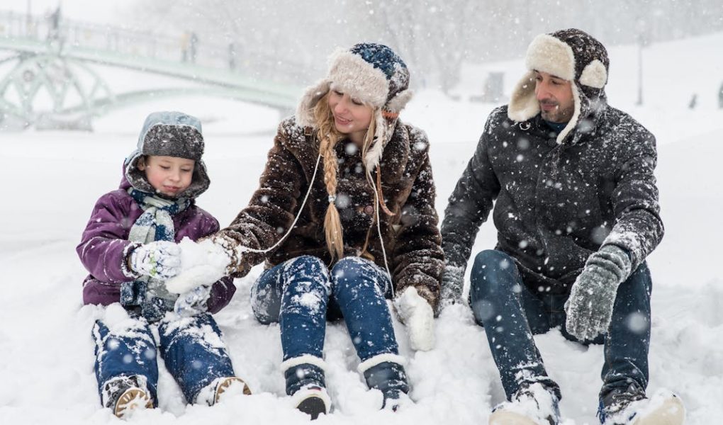 découvrez notre collection de gants d'hiver alliant confort et style. protégez vos mains du froid avec des matériaux de qualité, tout en restant tendance cet hiver. parfaits pour toutes vos activités en extérieur.