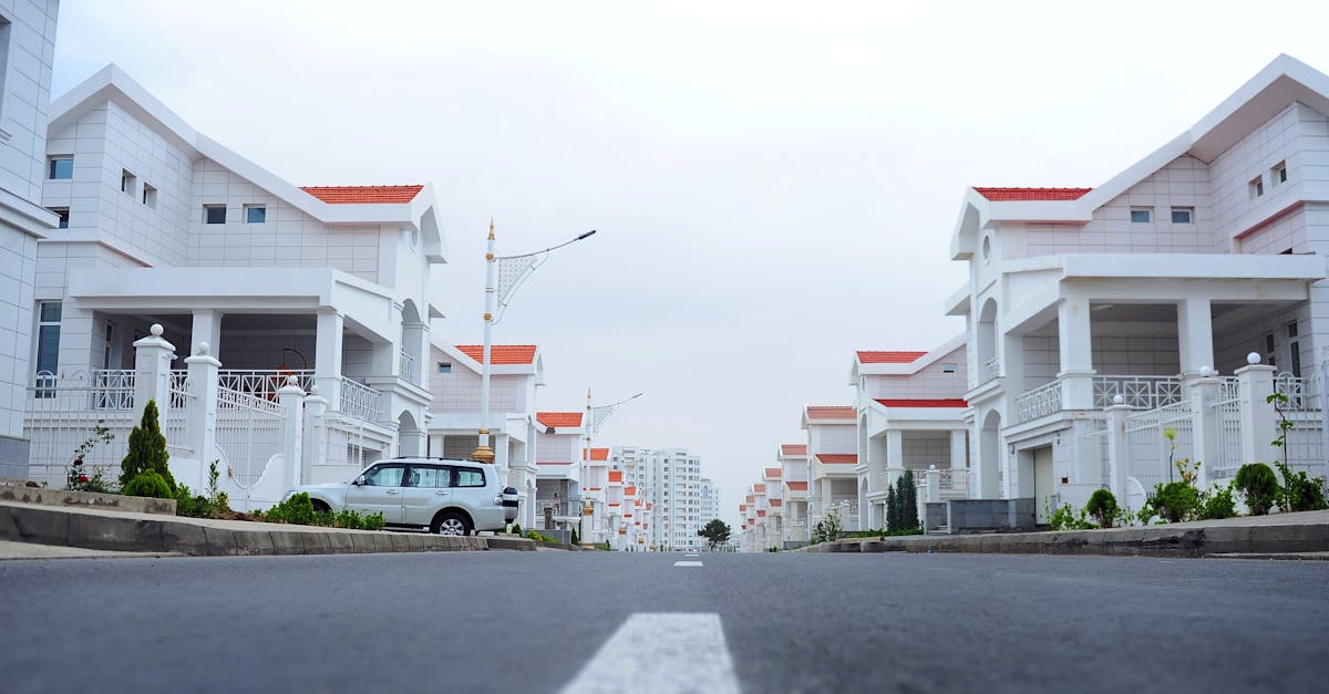 découvrez les dernières annonces immobilières, conseils d'achat et de vente, ainsi que des informations essentielles sur le marché immobilier en france. trouvez la maison ou l'appartement idéal avec l'aide de nos experts du secteur immobilier.