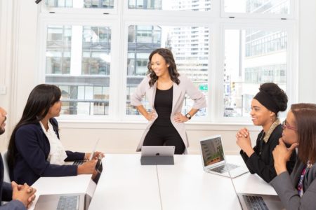 découvrez les clés du leadership efficace : développez vos compétences en gestion d'équipe, inspirez la confiance et atteignez vos objectifs professionnels grâce à des conseils et ressources adaptés aux leaders d'aujourd'hui.