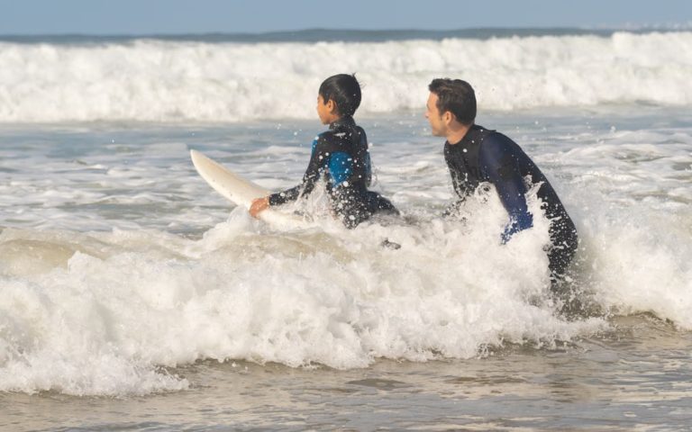 découvrez le parenting coaching : des conseils personnalisés et des outils pratiques pour accompagner les parents dans l’éducation bienveillante de leurs enfants. améliorez la communication familiale et gérez les défis du quotidien grâce à un accompagnement sur-mesure.
