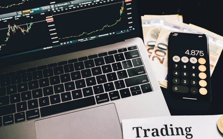 découvrez les meilleures stratégies de trading pour optimiser vos investissements en bourse, gérer les risques et augmenter vos profits, que vous soyez débutant ou trader expérimenté.