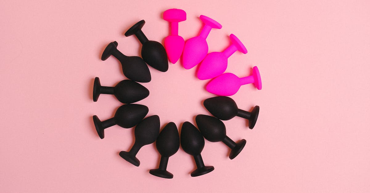 découvrez notre sélection de sex toys pour tous les désirs et toutes les envies. explorez une boutique discrète et sécurisée proposant des objets de plaisir pour adultes, adaptés à tous les niveaux et préférences.