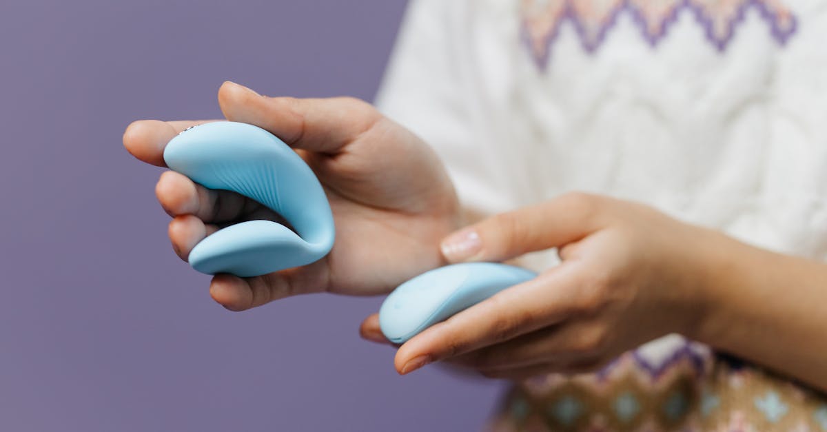 découvrez une sélection variée de sex toys pour hommes et femmes : vibromasseurs, stimulateurs, accessoires pour le plaisir en solo ou à deux. guide d’achat et conseils pour choisir le sextoy adapté à vos envies.